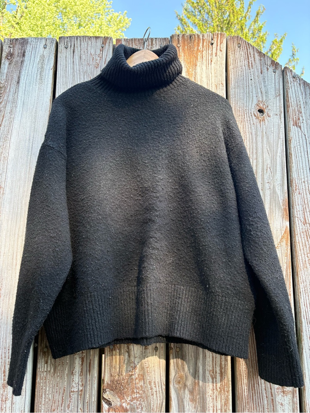 H&M Black Turtleneck Sweater with Ribbed Hem